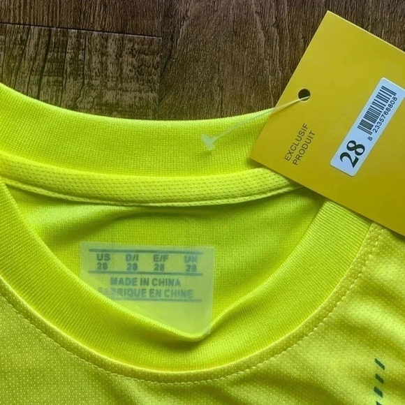 Cristano Ronaldo Al Nassr FC Soccer Jersey, Shorts Set 2023/24 Kids XL Home NWT - Picture 4 of 7